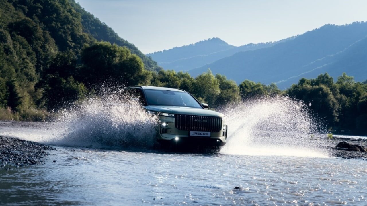 Новый кроссовер JAECOO J7 уже доступен в JAECOO Кунцево - Китайские  автомобили